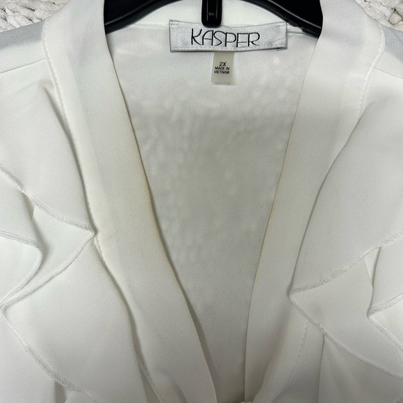 Kasper White Ruffled Blouse - Picture 3 of 4